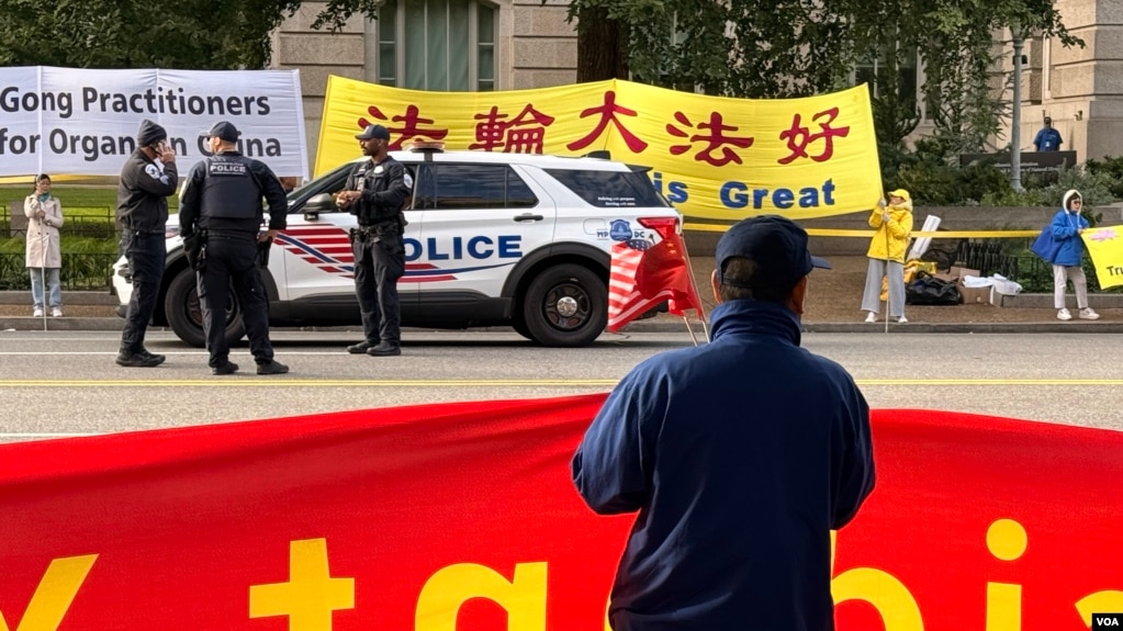 点击图片看原样大小图片