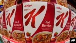 El cereal Kellogg's Special K se exhibe en un almacén de Costco en Cranberry, Pensilvania, el 12 de enero de 2023. AP