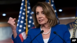 ARSIP – Ketua DPR AS, Nancy Pelosi berbicara dalam konferensi pers di Capitol Hill, Washington, D.C., 28 Maret 2019 (foto: AP Photo/J. Scott Applewhite)