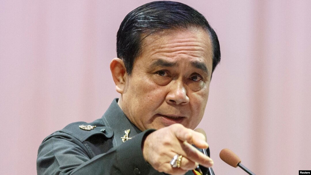 FILE - Thailand's Prime Minister Prayuth Chan-ocha gestures as he speaks during an event titled "The Instruction on the Procedures of Members of the National Reform Council" at the Army Club in Bangkok, September 4, 2014.
