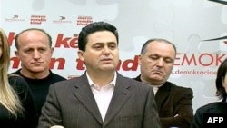 Maqedoni, Demokracia e Re njofton se do të bojkotojë Parlamentin