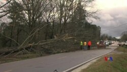 2019-03-04 美國之音視頻新聞: 龍捲風週日席捲美國南部至少22人喪生