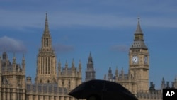 Велика Британія не вперше опиняється в центрі шпигунської активності таких країн, як Росія та Китай (Фото: AP Photo/Kin Cheung) 