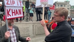 Protesters Debate as US President Visits London