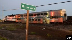 Accidente de tren, Metrolink, en California bajó investigación tras nueva información sobre conductor de camioneta.