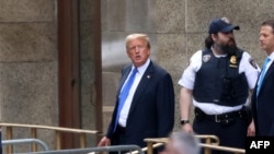 Ish Presidenti Donald Trump duke u larguar nga Gjykata e Manhatanit, Nju Jork, 30 maj, 2024.