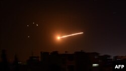 지난 2일 시라아 다마스쿠스에서 시리아군이 이스라엘이 발사한 미사일을 요격하고 있다. (자료사진) 