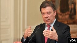 Presiden Kolombia Juan Manuel Santos (foto: dok). Tentara Pembebasan Nasional telah meningkatkan serangan terhadap pasukan keamanan sejak ia menjabat bulan lalu