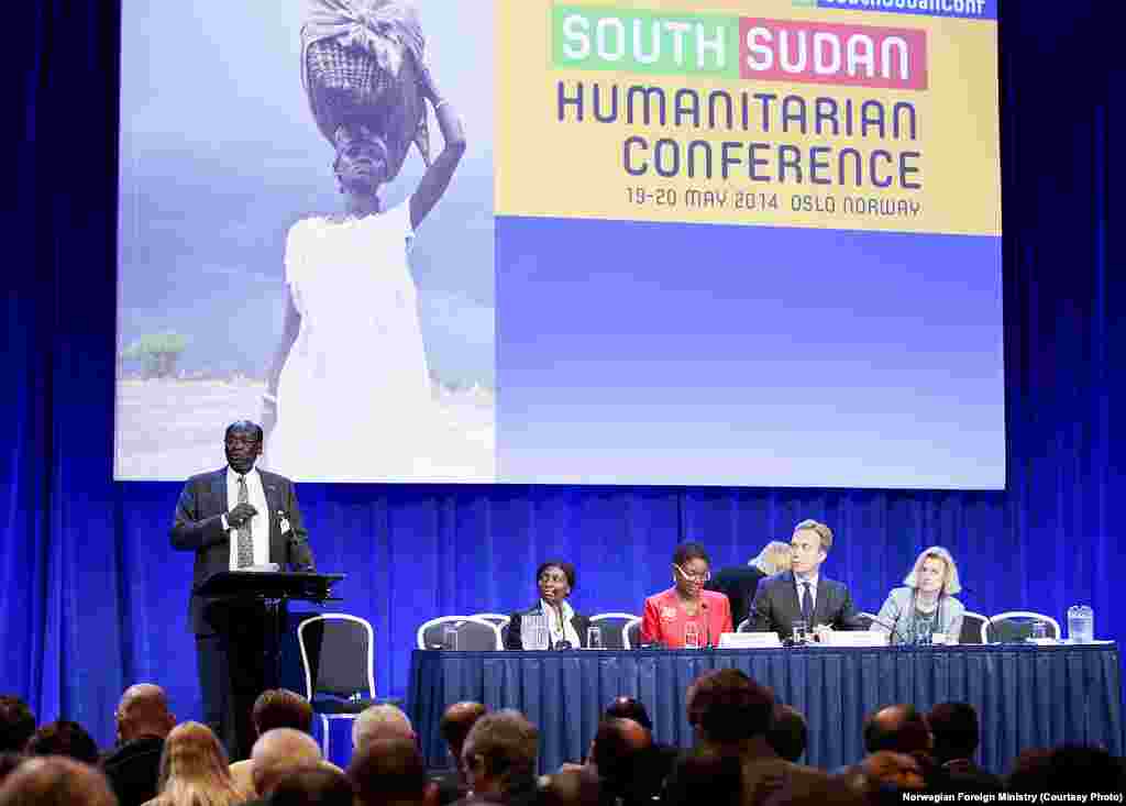 South Sudanese Foreign Minister Barnaba Marial Benjamin gives a speech at the pledging conference in Norway for South Sudan on Tuesday, May 20, 2014.