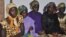 Wasu 'yan matan Chibok da suka kubuta.