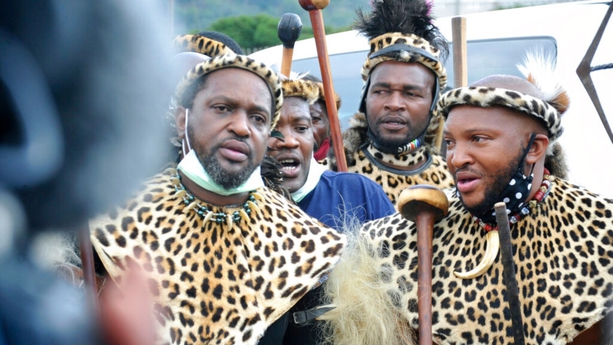 zulu king traditional attire