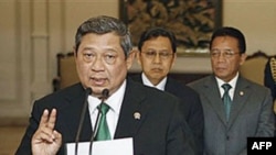 Ông Yudhoyono đã đắc cử nhiệm kỳ tổng thống 5 năm lần thứ hai hồi năm ngoái sau khi ông hứa sẽ chấm dứt nạn tham nhũng hối lộ trong chính phủ