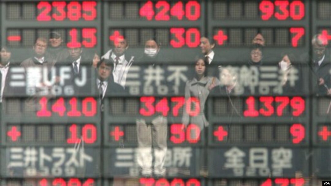 Penurunan peringkat kredit Jepang oleh Moody's merupakan yang pertama sejak hampir sembilan tahun lalu.