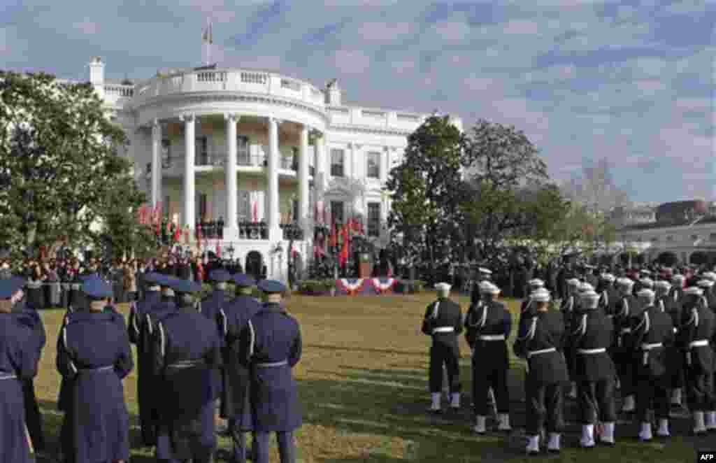 President Barack Obama welcomes China's President Hu Jintao, Wednesday, Jan. 19, 2011, during a state arrival ceremony at the White House in Washington. (AP Photo/J. Scott Applewhite)