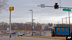 位於馬里蘭州米德堡的國家安全局入口拉上了黃條。 （2018年2月14日）