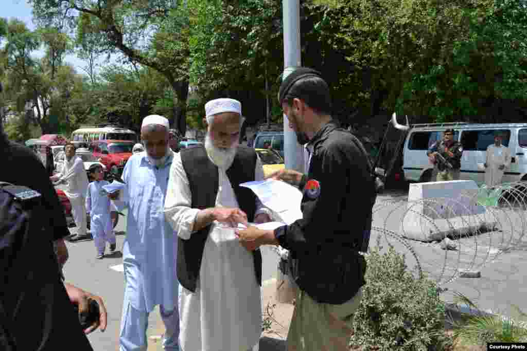 Peshawar Election Preps 17