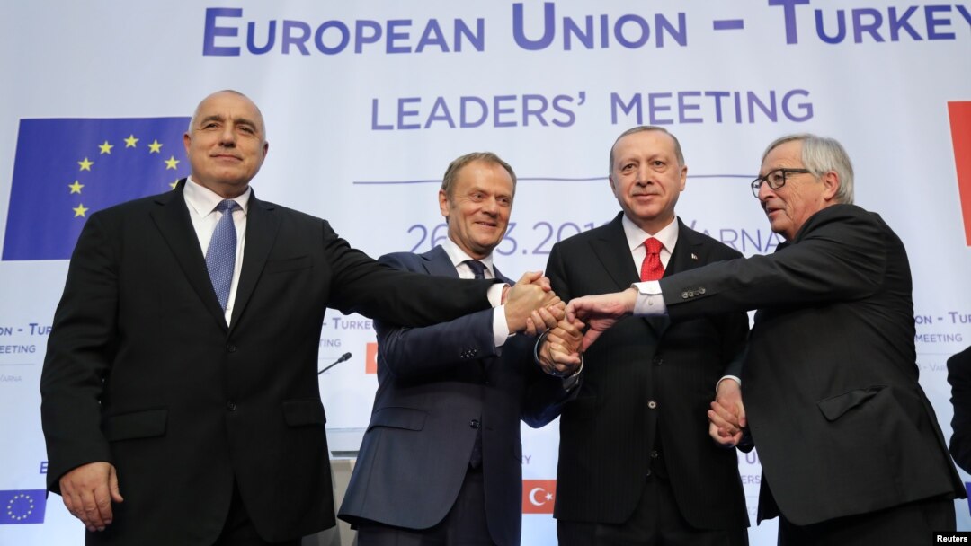 Bulgaria's Prime Minister Boyko Borissov, European Council President Donald Tusk, Turkish President Tayyip Erdogan and European Commission President Jean-Claude Juncker pose following a news conference at Euxinograd residence near Varna, Bulgaria, March 2