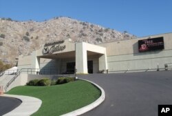 A small casino is shown at the Tule River Indian Reservation Monday Dec. 10, 2012 in California's Central Valley.  Depending on location, casinos can boost ailing tribal economies.