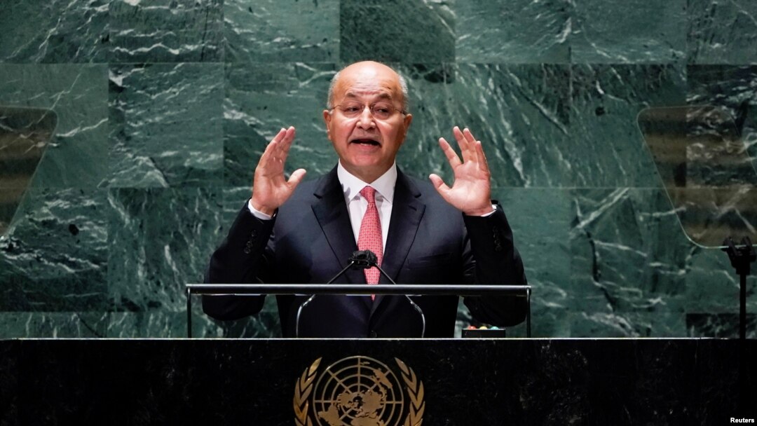 Presiden Barham Salih berbicara dalam Sidang Umum Majelis PBB yang ke-76 di New York, AS, pada 23 September 2021. (Foto: Reuters/Timothy A. Clary)