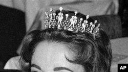 অভিনেত্রী এলিজাবেথ টেইলার