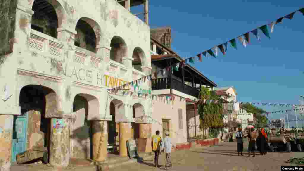 La zone pittoresque du port de Lamu est un aimant pour les touristes, bien que les habitants ont peur que port va les tenir à l&#39;écart.