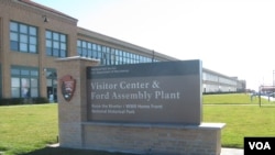 The Ford assembly plant building is part of the Rosie the Riveter Urban National Park in Richmond, California. (J. Sluizer/VOA)