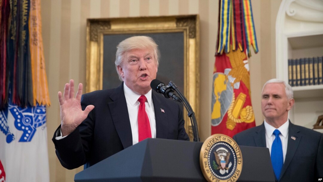 Trong tài liệu được Nhà Trắng công bố không có thông tin về tài sản của ông Trump lẫn của Phó Tổng thống Mike Pence.