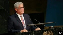 Ken Wyatt berpidato di hadapan Sidang Majelis PBB di New York, saat menjabat sebagai Menteri Kesehatan Australia, 20 April 2016. (Foto: dok).