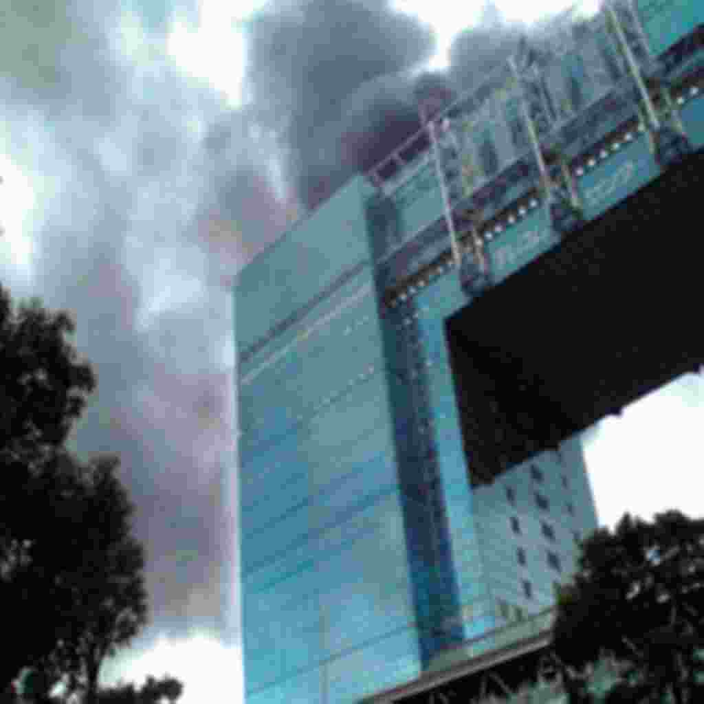 Varios incendios prosiguieron al terremoto de magnitud 8.9.