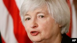 Según Janet Yellen, los mayores bancos deberían tener más capital del que actualmente se les exige.