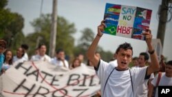 En 2011 estudiantes protestaron por la ley que impedía la admisión a las mejores universidades de Georgia por no tener presencia legal en EE.UU. 