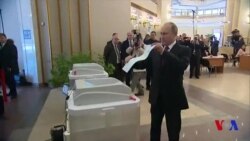 Election en Russie: vote de Vladimir Poutine (vidéo)