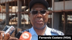 Comandante Geral da Polícia Nacional de Angola Ambrósio de Lemos