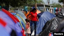 Cada año, se incrementa la cifra de personas retornadas a Guatemala. Algunos regresan como deportados y otras lo hacen voluntariamente.