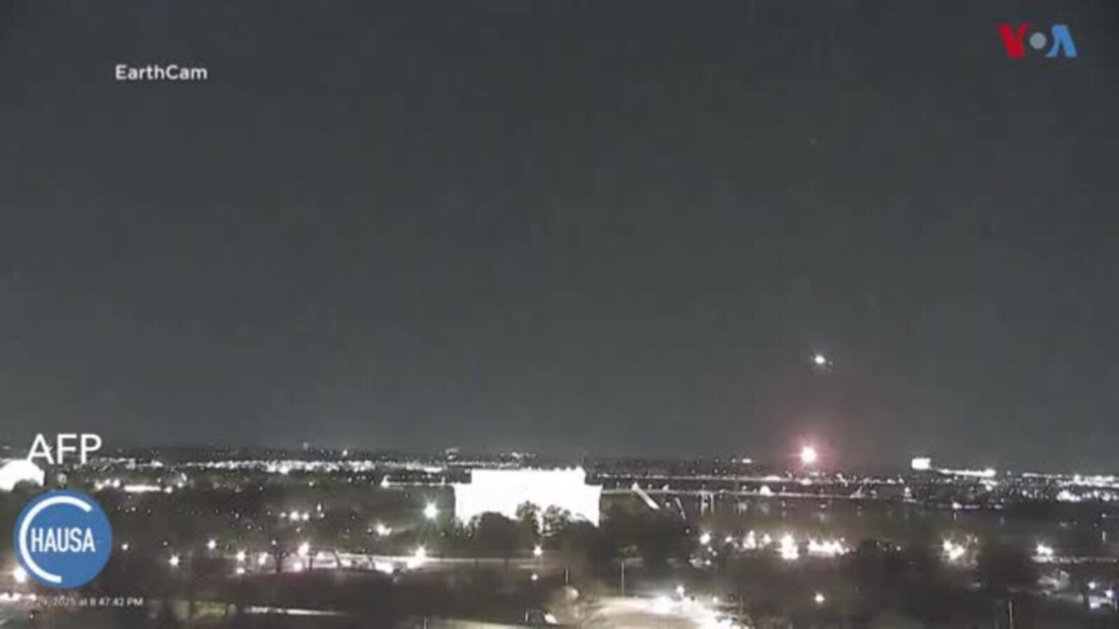 Yadda Jirgin Sama Ya Yi Karo Da Jirgi Mai Saukar Ungulu A Washington DC
