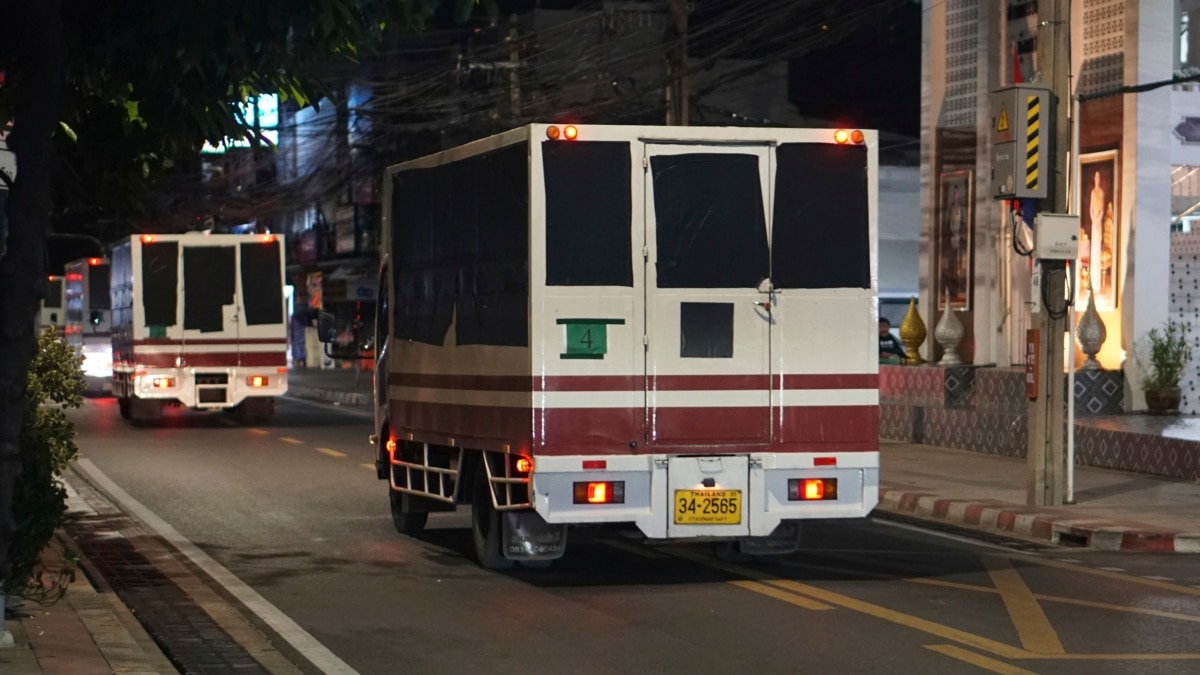 无视国际呼吁,泰国将40名维吾尔族人遣返回中国