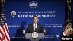 آقای اوباما در این سخنرانی از فعالیت‌های آولا بلمونت و آلیس پل از بنیانگذاران حزب ملی زنان آمریکا تقدیر کرد.