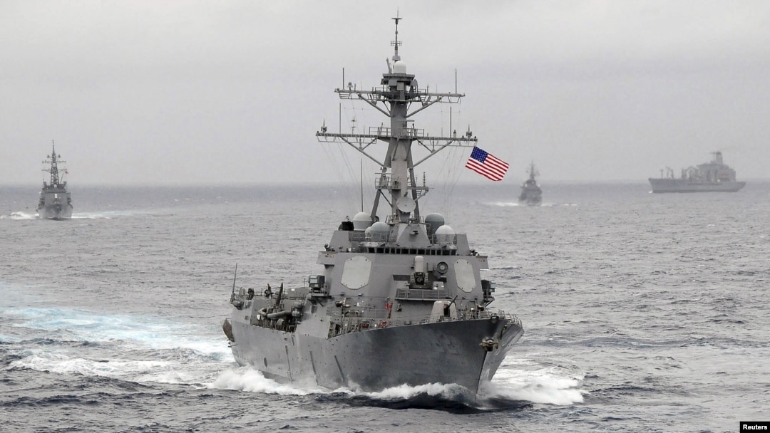 Tàu khu trục trang bị tên lửa dẫn đường USS Lassen trong khu vực Thái Bình Dương (ảnh do Hải quân Mỹ cung cấp). 