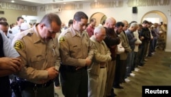 Suasana sholat Jumat di Islamic Center of San Gabriel Valley, Rowland Heights, California (Foto: dok). 