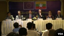  မြန်မာနိုင်ငံဆိုင်ရာ ဥရောပသမဂ္ဂ သံအမတ်ကြီး ရိုလန်ကိုဘီယာက ဦးဆောင်ပြီး ဒီကနေ့ ရန်ကုန်မြီု့မှာ သတင်းစာရှင်းလင်းပွဲပြုလုပ်ခဲ့