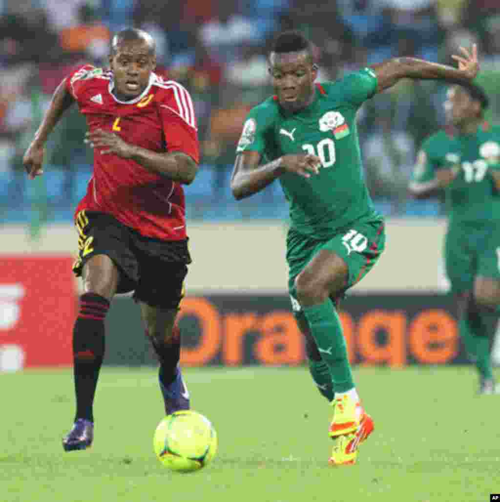 Angola - Burkina Faso, o primeiro jogo das Palancas Negras, no CAN 2012, no Estádio de Malabo, a 22 de Janeiro