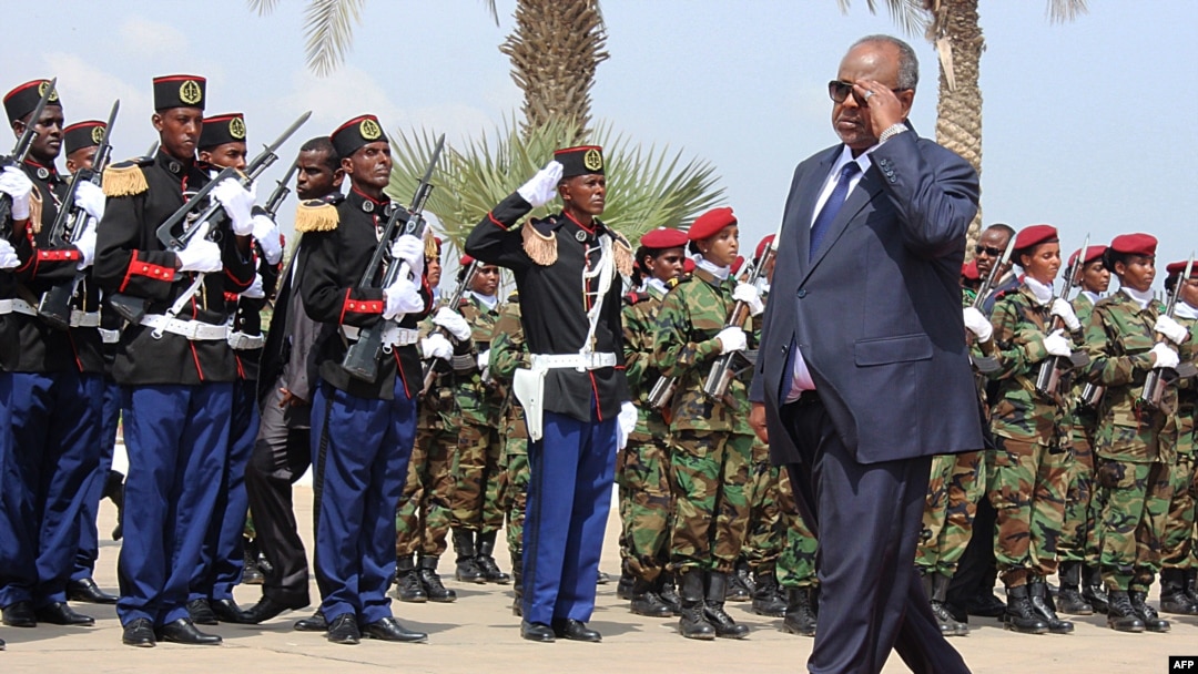 Djibouti's President Ismael Guelleh inspects a guard of honour during his inauguration on May 8, 2016 in Djibouti after his fourth re-election. 