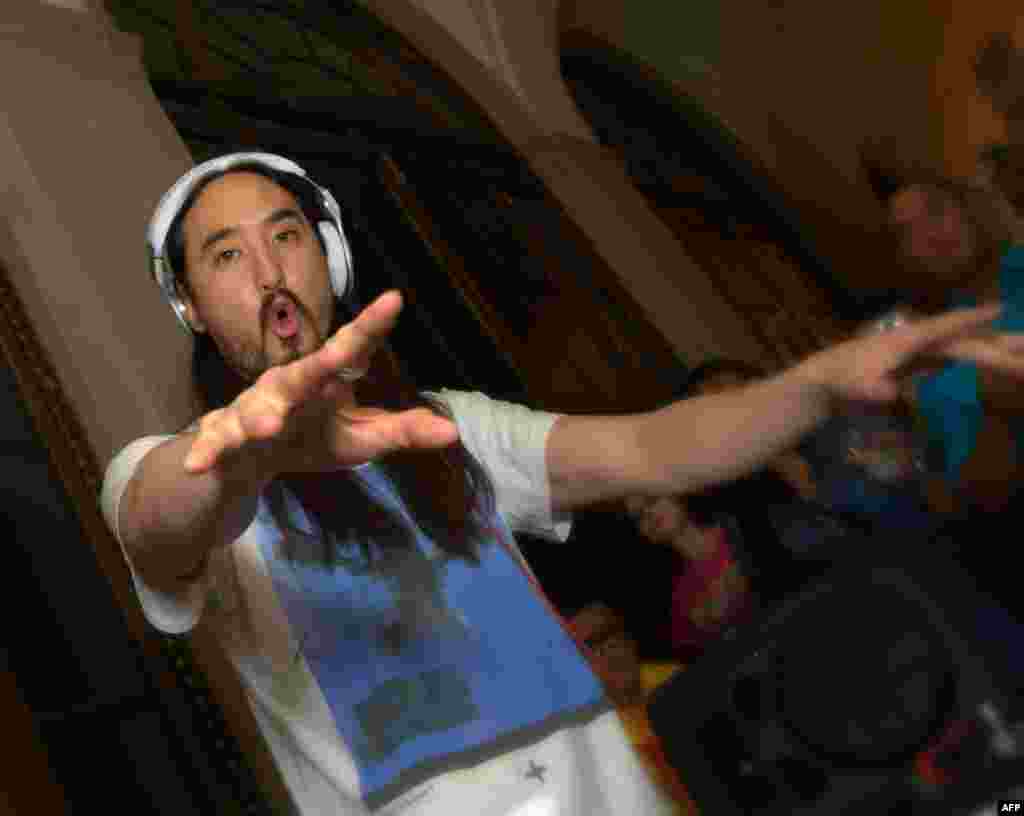 DJ Аоки