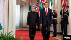 “Esta es la India que hoy da la bienvenida a EE.UU, liderando en Asia y en todo el mundo”, dijo Obama en el recibimiento.