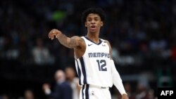 Ja Morant des Memphis Grizzlies lors d'un match de NBA contre les Dallas Mavericks, USA, le 5 mars 2020.