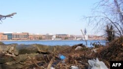 Uashingtoni cakton pagesë për qeset plastike dhe të letrës