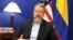 ARCHIVO - El embajador de EEUU ante Venezuela, James Story, durante una entrevista con Reuters, en Bogotá, en abril de 2019.