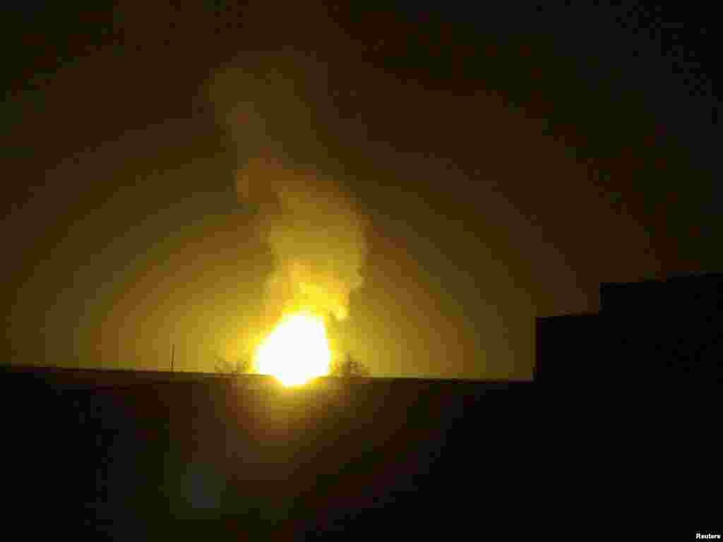 Flames rise from Yemen's main gas pipeline after it was blown up by unknown attackers early August 21, 2012. 