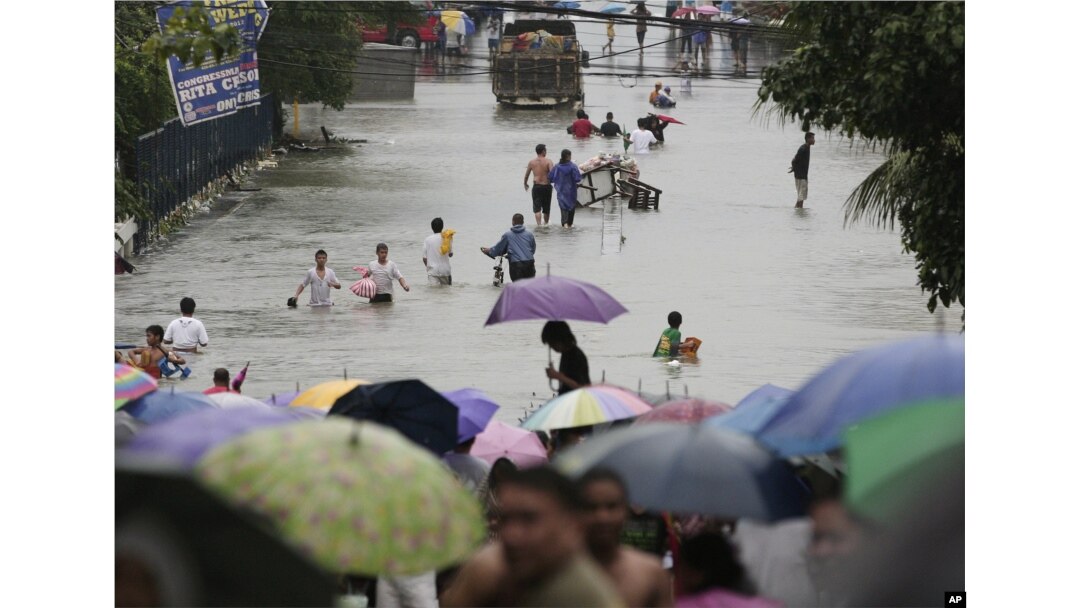 Rains Bring Major Flooding to Philippines