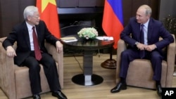 Tổng bí thư Nguyễn Phú Trọng trong cuộc gặp với Tổng thống Putin ở Nga năm 